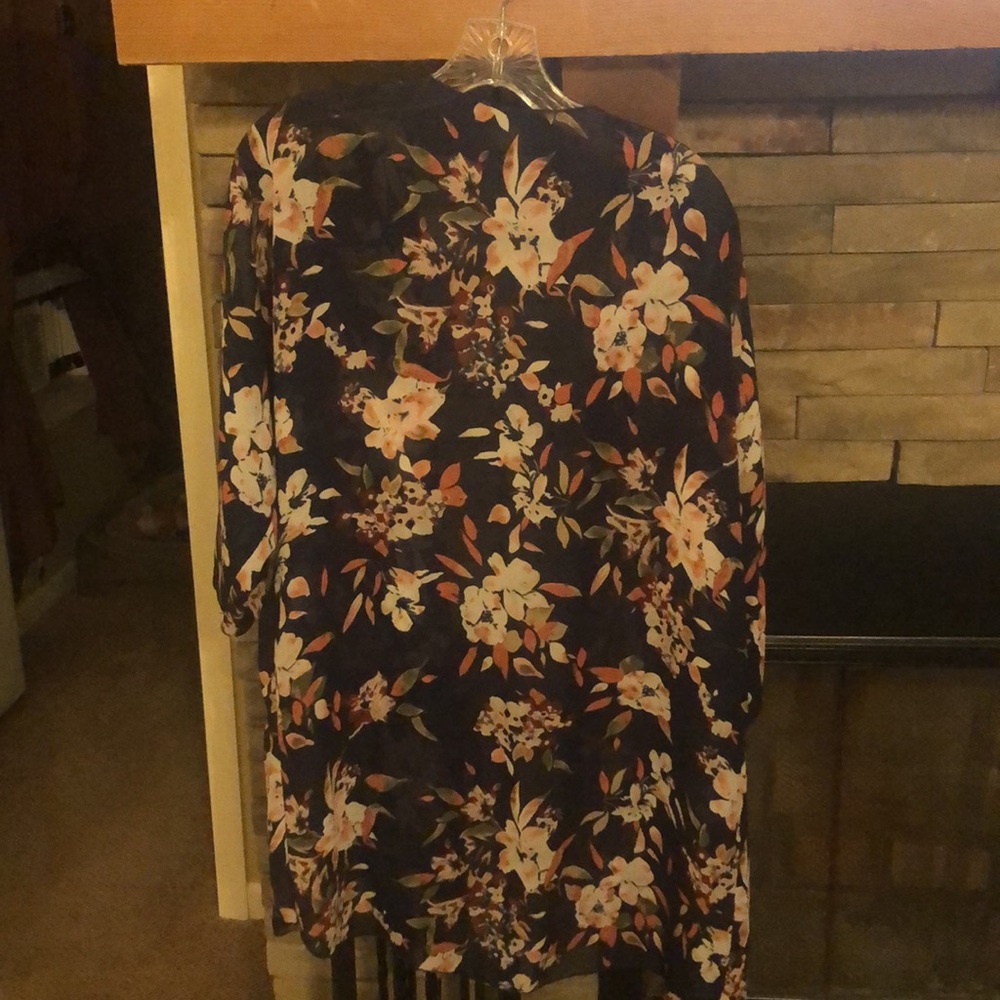 Kimono - Picture 4 of 4